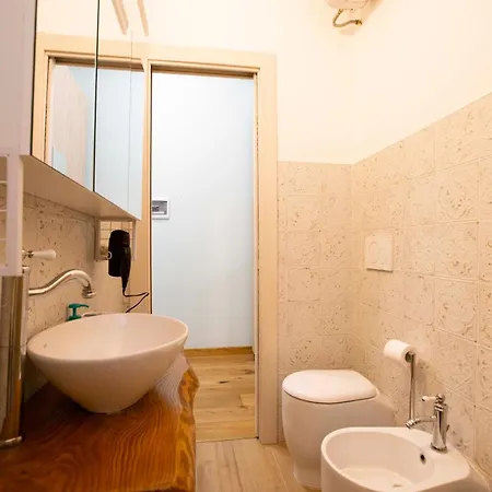 Casa Hexa - Monolocale Smart Con Balcone, Ac E Parcheggio Gratuito Turim