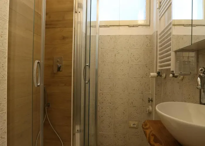 Casa Hexa - Monolocale Smart Con Balcone, Ac E Parcheggio Gratuito * Turín