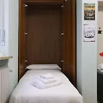 Casa Hexa - Monolocale Smart Con Balcone, Ac E Parcheggio Gratuito Appartement *